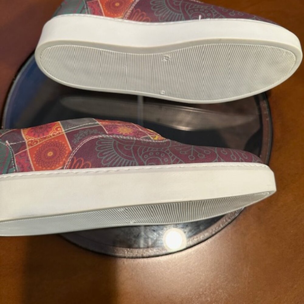 Nwot Goby Multi-Color Print Hi-Quality Faux Leath… - image 3